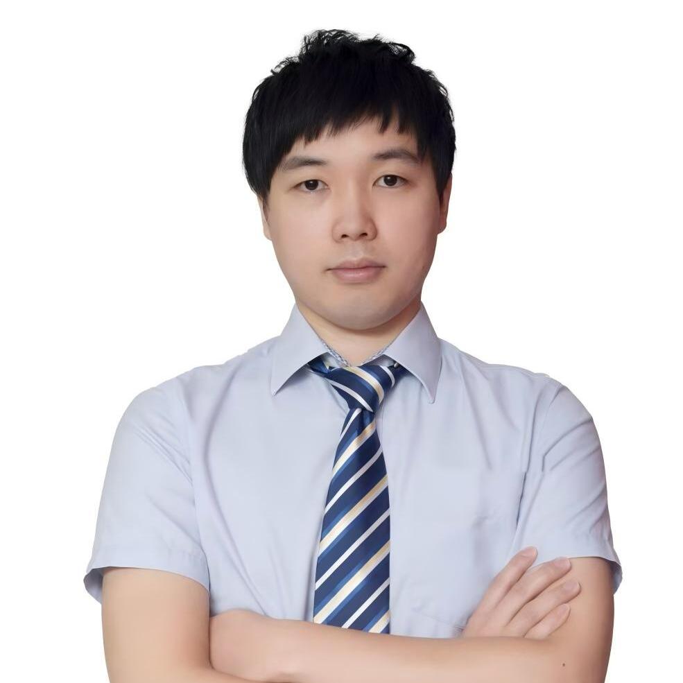 Kingsley, Operations manager at Gulfstone